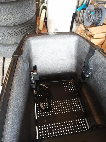 Maxi cosi adapter urban Arrow  beschikbaar voor biedingen