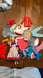 Barbiepop met kleding, Ophalen of Verzenden, Zo goed als nieuw, Babypop