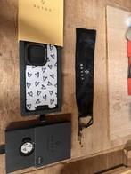 Burga iPhone Hoesje - gloed nieuw, Ophalen, Nieuw, IPhone 11, Hoesje of Tasje