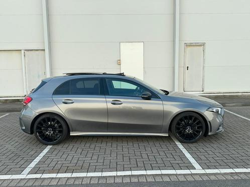 Mercedes-Benz A 200 AMG NIGHT pakket 2018 Grijs, Auto's, Mercedes-Benz, Particulier, A-Klasse, Benzine, Hatchback, Automaat, Geïmporteerd
