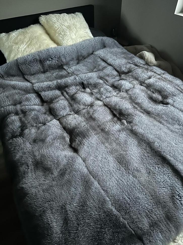 Echte bont deken | bontjas, Huis en Inrichting, Woonaccessoires | Plaids en Woondekens, Nieuw, Ophalen of Verzenden