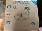 Drinkfontijn voor hondje of kat, Ophalen of Verzenden, Zo goed als nieuw