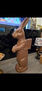Groot paasbeeld - Konijn met Mand - Kunststof, Ophalen, Nieuw