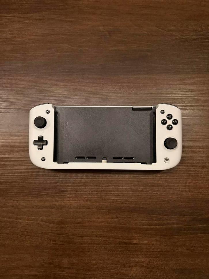 Nitro Deck Nintendo Switch, Spelcomputers en Games, Spelcomputers | Nintendo Switch, Zo goed als nieuw, Switch Original, Met 2 controllers