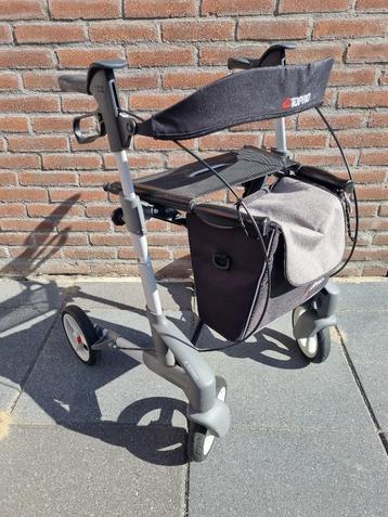 I.z.g.st. Rollator van Topro Troja 5G M + Ruggensteun - Tas beschikbaar voor biedingen