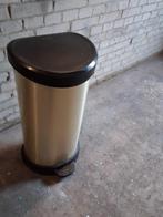 Te koop,Curver merk prullenbak met pedaal functie., Ophalen, Kunststof, Met pedaal