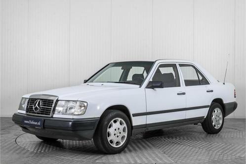 Mercedes-Benz E-Klasse 200-500 200 E . (bj 1986), Auto's, Mercedes-Benz, Bedrijf, Te koop, 200-Serie, ABS, Benzine, Sedan, Handgeschakeld