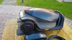 Robomow RC304, RC306 of RC308 refurbished. Gazon robotmaaier, Ophalen, Zo goed als nieuw