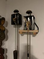 Twee uurwerkjes met wekker ., Antiek en Kunst, Antiek | Klokken, Ophalen