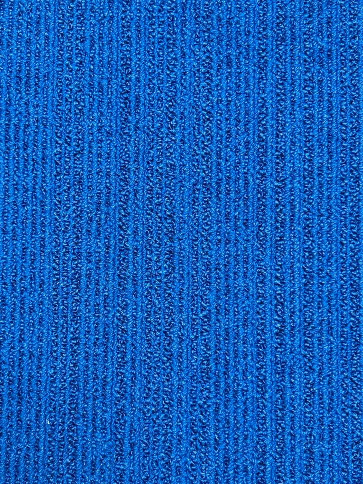 Tapijttegels nieuw Blauw naadloos te leggen 50x50, Huis en Inrichting, Stoffering | Vloerbedekking, Nieuw, Tapijttegels, Blauw