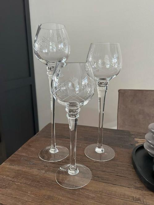 3 MOOIE HOGE GESLEPEN GLAZEN KANDELAARS …., Huis en Inrichting, Woonaccessoires | Kandelaars en Kaarsen, Zo goed als nieuw, Kandelaar