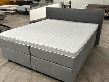 Boxspring 180x210 vlak compleet actie éénmalig beschikbaar voor biedingen