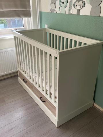 Kidsmill newport Babykamer - ledikant kast commode matras beschikbaar voor biedingen