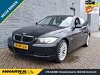 BMW 3 Serie Touring 318i Business Line Navi/Cruise/Airco ✅, 13 km/l, 4 cilinders, 129 pk, Zwart