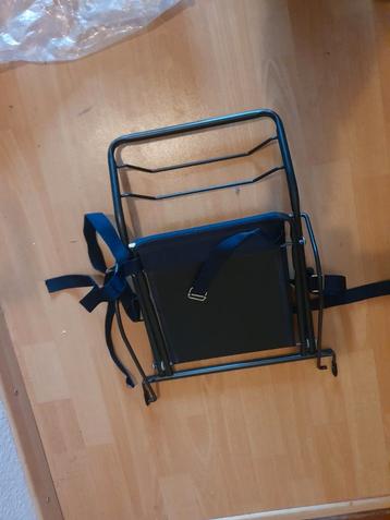 Opzet stoel  voor op de kinderwagen  beschikbaar voor biedingen