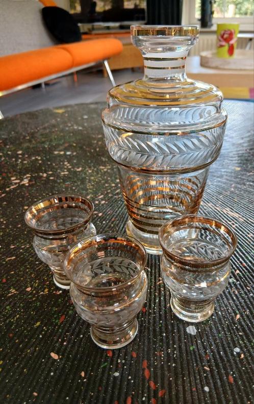 Likeur, gepolijst, gegraveerd karaf (art deco)+ 3 glaasjesl, Antiek en Kunst, Antiek | Glas en Kristal, Ophalen