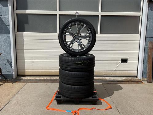 Audi - S3. SQ3.  S - Line.  Zomerset  255 - 45 - 19., Auto-onderdelen, Banden en Velgen, Banden en Velgen, Zomerbanden, 19 inch