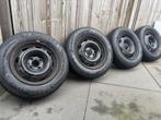 Goede Winterbanden Goodyear 195/65/15 met velg 4x108, Auto-onderdelen, Banden en Velgen, Ophalen, Gebruikt, 15 inch, Banden en Velgen