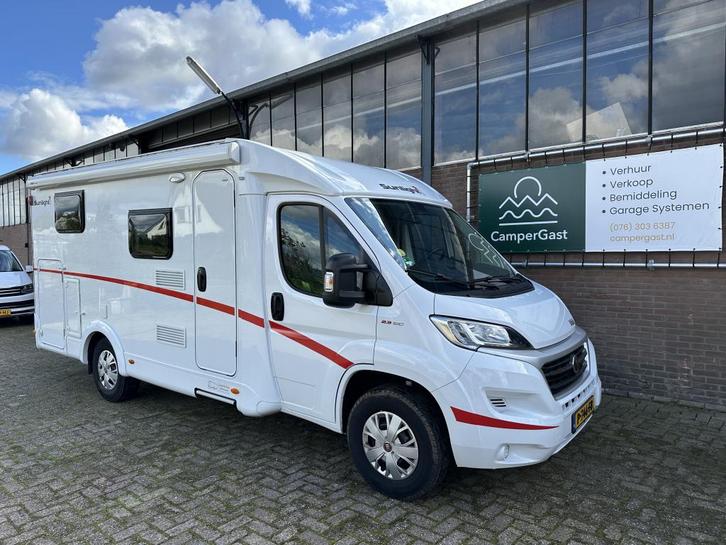 Sunlight V66 (bj 2021), Caravans en Kamperen, Campers, Bedrijf, tot en met 2, Half-integraal, Sunlight, Diesel, 6 tot 7 meter
