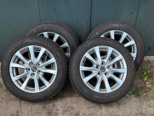 Originele 17” Mazda6 velgen met 2024 winterbanden, Auto-onderdelen, Banden en Velgen, Banden en Velgen, Winterbanden, 17 inch