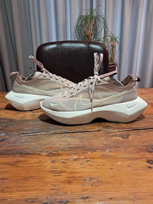 Nike Vista Lite 'Fossil Stone' Size 41, Kleding | Dames, Schoenen, Gedragen, Sneakers of Gympen, Beige, Ophalen of Verzenden