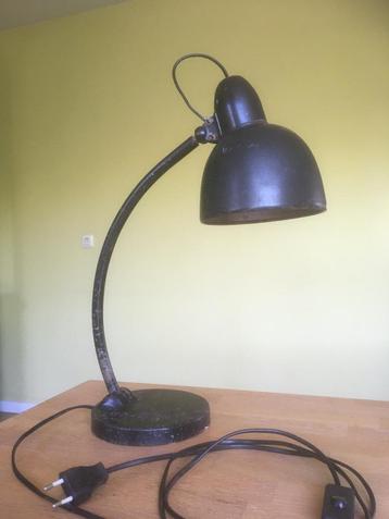 Art Deco bureau of werkplaatslamp zwaar beschikbaar voor biedingen