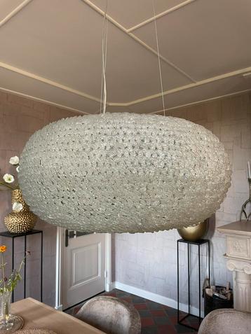 Moderne hanglamp met kristal-effect – ovaal design beschikbaar voor biedingen