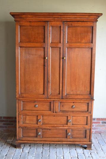 Prachtig antiek Engels eiken houten kabinet. beschikbaar voor biedingen