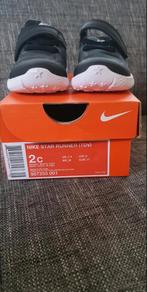 Nieuwe Nike Star Runner baby schoentjes maat 17, Kinderen en Baby's, Babykleding | Schoentjes en Sokjes, Schoentjes, Jongetje of Meisje