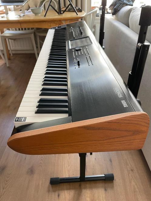 Korg Kronos V2 88 workstation - in nieuwstaat!!, Muziek en Instrumenten, Synthesizers, Nieuw, 88 toetsen, Korg, Met midi-aansluiting