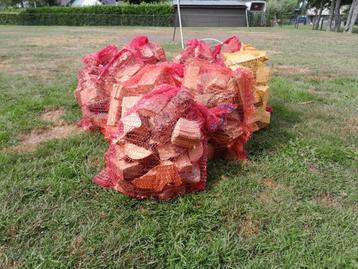 50 kg gemengd haardhout  beschikbaar voor biedingen