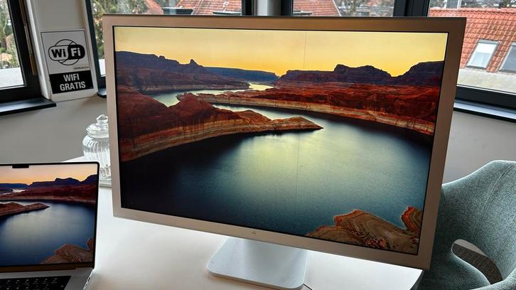 Apple Cinema Display 30 inch, Computers en Software, Laptop-opladers, Gebruikt, Ophalen of Verzenden