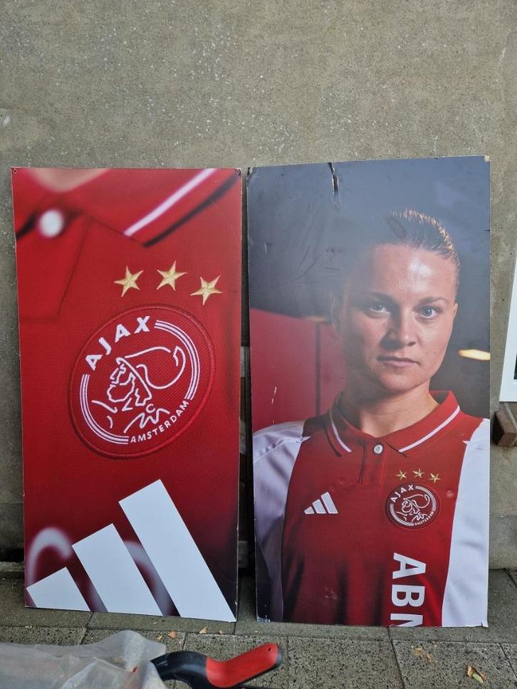 Ajax Adidas Sherida Spitse levensgrote poster + Feyenoord., Verzamelen, Merken en Reclamevoorwerpen, Zo goed als nieuw, Overige typen