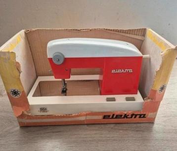 Electro
Kinder naaimachine
 beschikbaar voor biedingen
