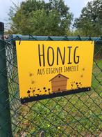 Te koop verse honing uit emlichheim. Prijs 7€ per 500 gram, Bijen