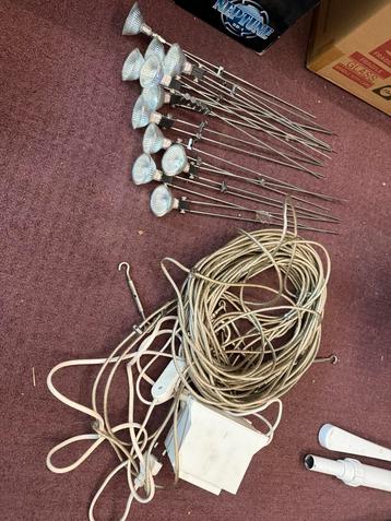 Spanlamp, 2x5m kabel en 11 spots beschikbaar voor biedingen