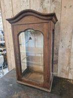 oude vitrine ``WOONWINKEL RUSTIEK``, Antiek en Kunst, Curiosa en Brocante, Ophalen