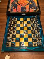 Manopoulos Schaakspel - Grieks Design - Medieval Knights, Hobby en Vrije tijd, Gezelschapsspellen | Bordspellen, Een of twee spelers