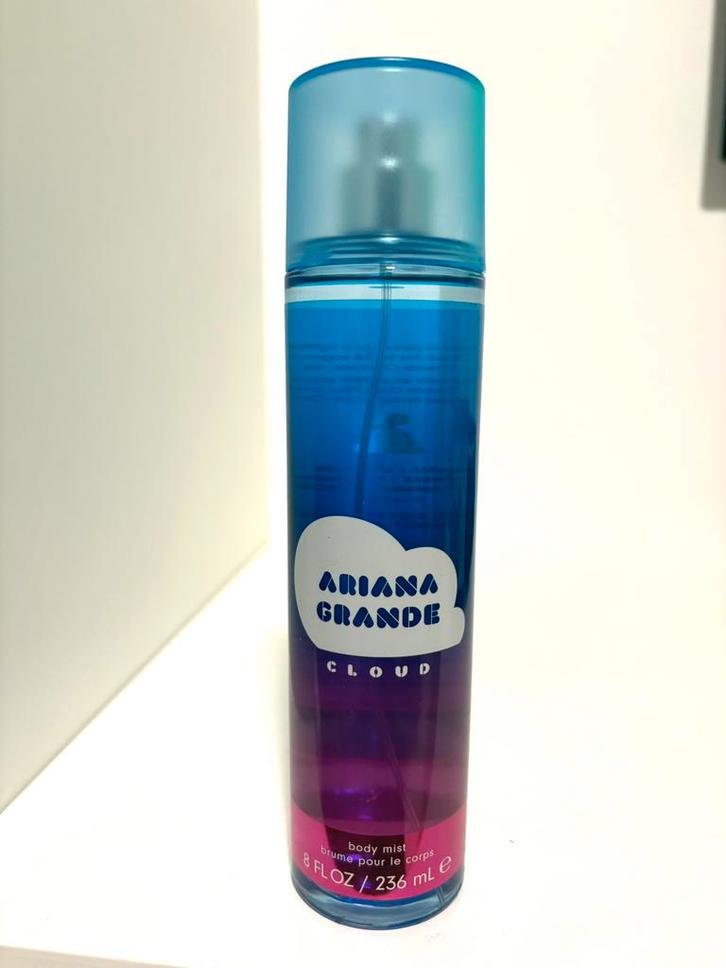 Ariana grande cloud (nieuw), Sieraden, Tassen en Uiterlijk, Uiterlijk | Gezichtsverzorging, Zo goed als nieuw, Ogen, Ophalen of Verzenden