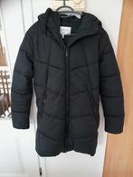 Zwarte winterjas van B-Young valt als 38/40, Maat 38/40 (M), Verzenden, Zwart, B young
