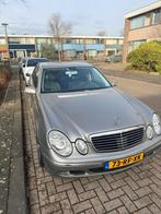 Mercedes-Benz E-Klasse 3.2 E320 Sedan AUT 2004 Grijs, Auto's, Automaat, Achterwielaandrijving, Particulier, 6 cilinders