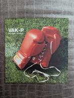 Vak-P 'Wij tegen iedereen' FC Twente boek, Ophalen of Verzenden, 20e eeuw of later, Zo goed als nieuw