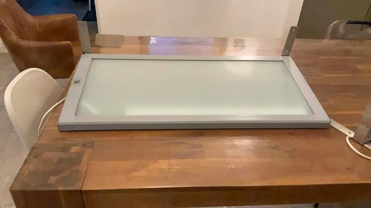 Verlichte (boeken) planken van Ikea, Huis en Inrichting, Woonaccessoires | Dienbladen, Gebruikt, Overige materialen, Rechthoekig