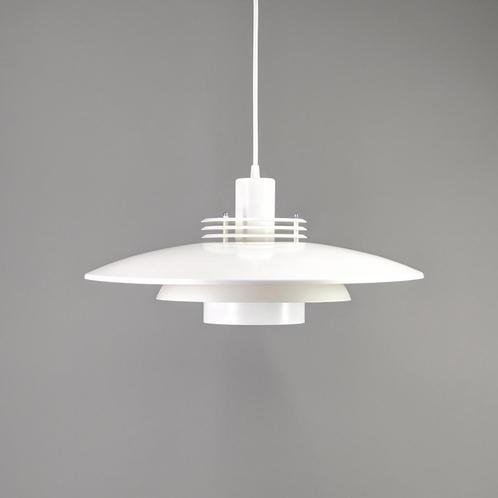 Witte lamp scandinavisch design vintage lamp eettafel of hal, Huis en Inrichting, Lampen | Hanglampen, Zo goed als nieuw, 75 cm of meer