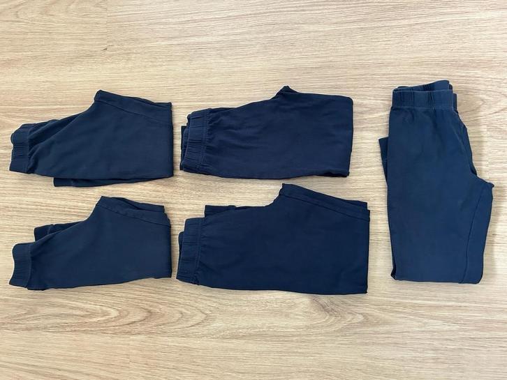 5 broekjes, Maat 110, in goede staat waarvan 1 gratis., Kinderen en Baby's, Kinderkleding | Maat 110, Gebruikt, Jongen of Meisje