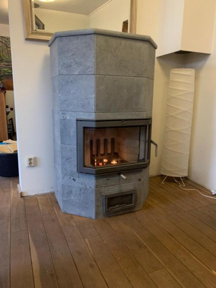 Nunnauuni Wilma speksteenkachel speksteen kachel, Huis en Inrichting, Kachels, Gebruikt, Vrijstaand, Houtkachel, Hout, Ophalen