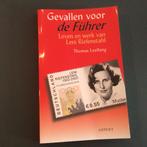 T. Leeflang - Gevallen voor de Fuhrer, Boeken, Ophalen of Verzenden, Zo goed als nieuw, Kunst en Cultuur
