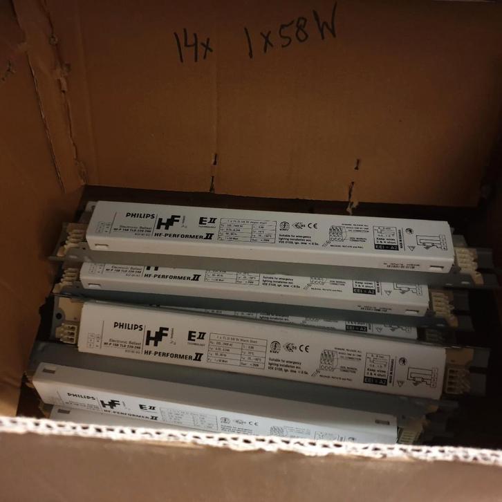 diverse VSA  tl armaturen verlichting voorschakelapparaat, Hobby en Vrije tijd, Elektronica-componenten, Gebruikt, Ophalen of Verzenden