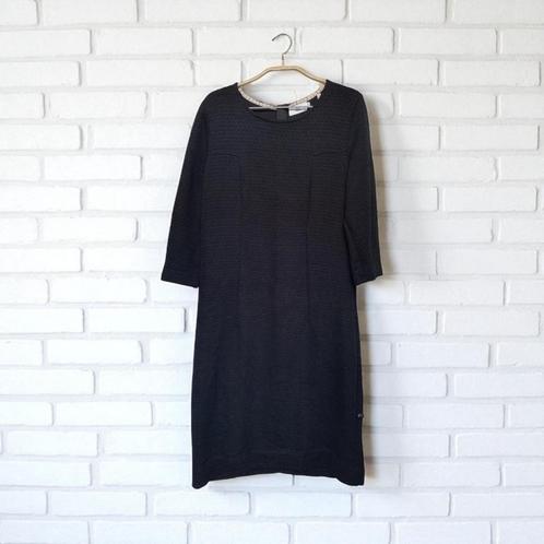 Noa Noa Jurk Maat M Zwart 3D Midi Sjiek, Kleding | Dames, Jurken, Zo goed als nieuw, Maat 38/40 (M), Zwart, Onder de knie, Verzenden