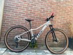 CUBE WS Race dames + accesorie, Fietsen en Brommers, Overige merken, Hardtail, Ophalen of Verzenden, Zo goed als nieuw